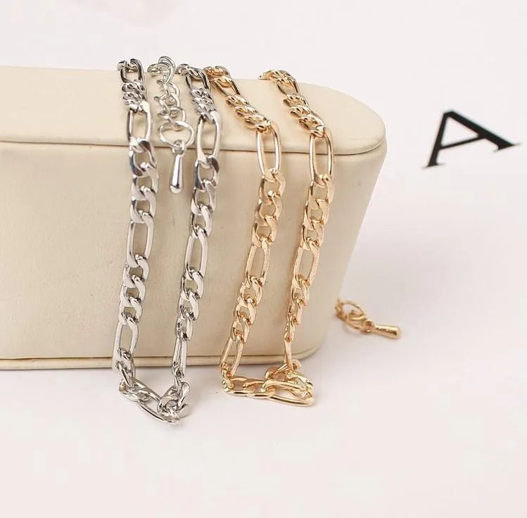 New Personalized Butterfly Pendant Anklet Summer Beach Leg Chain Handcrafted Anklet Gold And Silver Headwear Wholesale And Retai