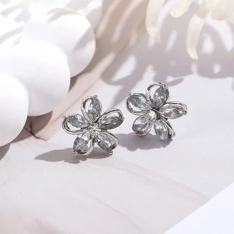925 Silver Needle Korean Fashion Crystal Flower Earrings For Women Jewelry 2026 Trending New Luxury Zircon Flowers Stud Earrings