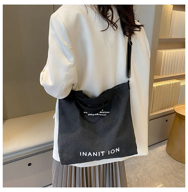 Japanese canvas men's and women's messenger bags, washed canvas thickened handbags, large-capacity trendy urban literature