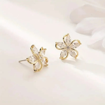925 Silver Needle Korean Fashion Crystal Flower Earrings For Women Jewelry 2026 Trending New Luxury Zircon Flowers Stud Earrings